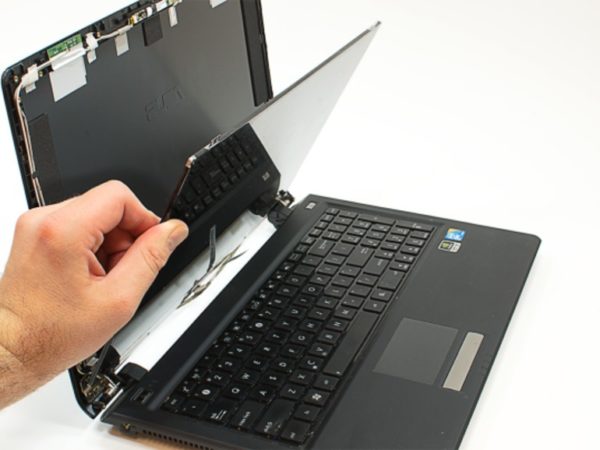 Laptop Screen Replacement – North Muscat Modern LLC